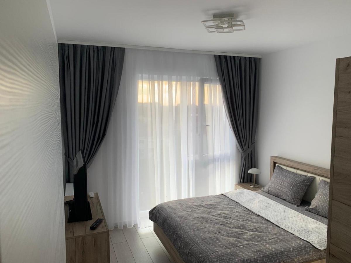 Apartament 2 Camere Prima Nufaru Oradea Exterior photo